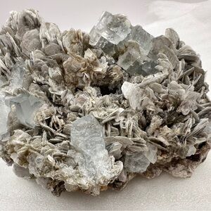 Aquamarine on mica Matrix